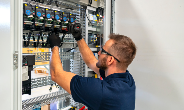 Electrical Safety: Reducing and Controlling Risks